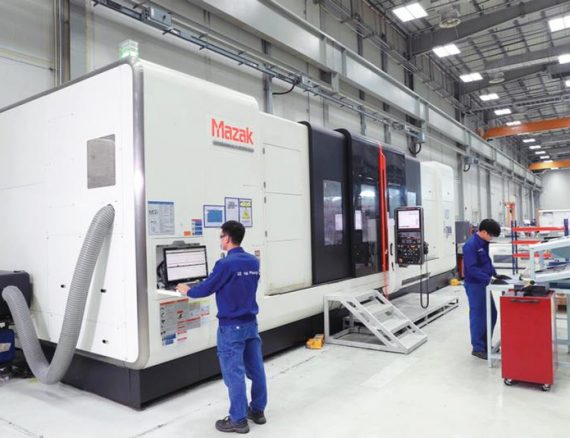 Máy móc công nghiệp hỗ trợ sản xuất đang dần thay thế bàn tay con người